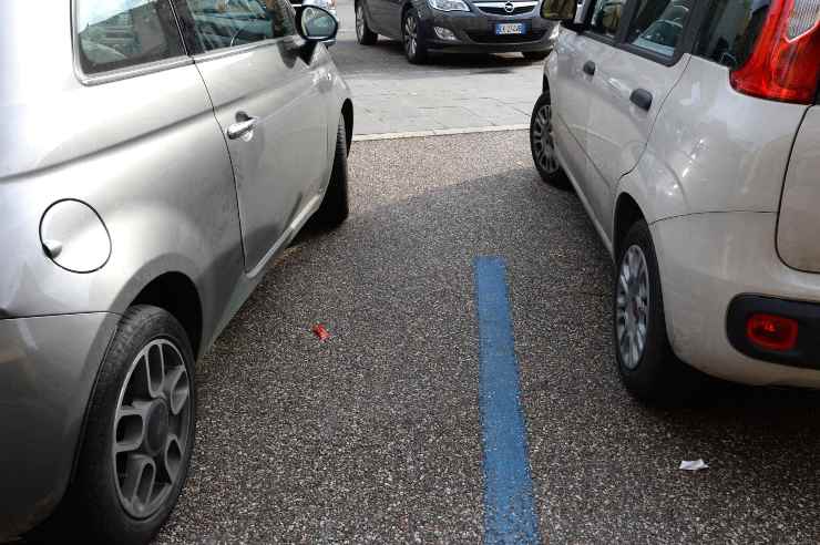 Parcheggio blu gratis auto